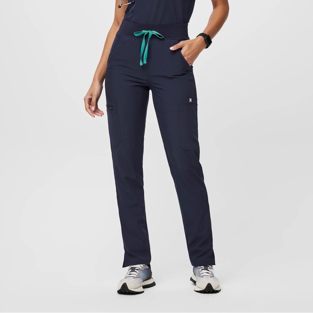 Fig’s Navy FREEx ™ Lined Yola™ High Waisted - Skinny Scrub Pants